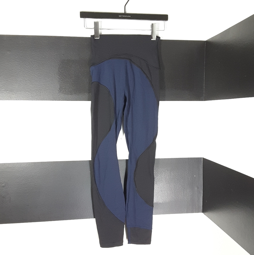 LULULEMON $138 Roksanda Inner Expanse Limited Edition 4 - Picture 5 of 11